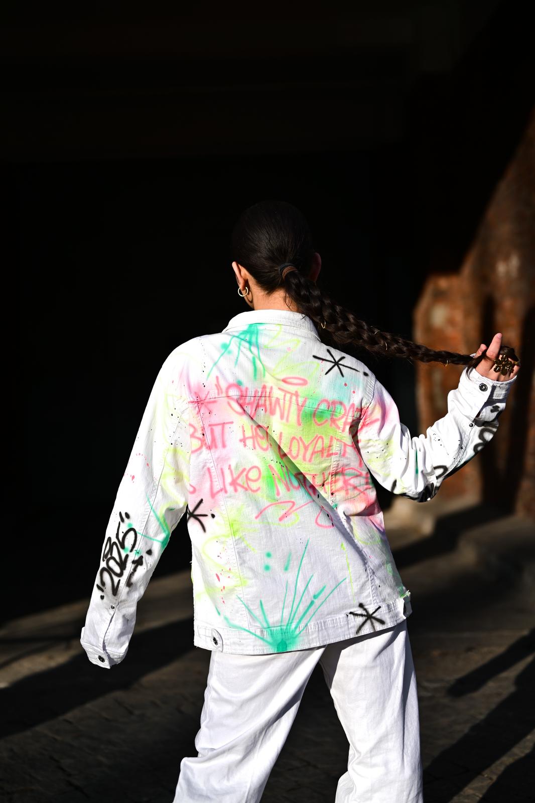 Weiße Jeansjacke "SHAWTY"